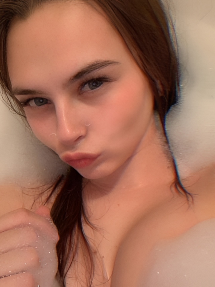 Индивидуалка Эвелина, доступна для личного знакомства от 2000 руб