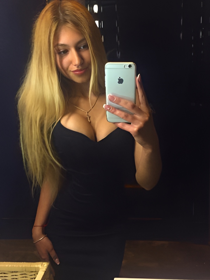 Кира привлекательная девушка из Дальнереченск цена от 10000 руб