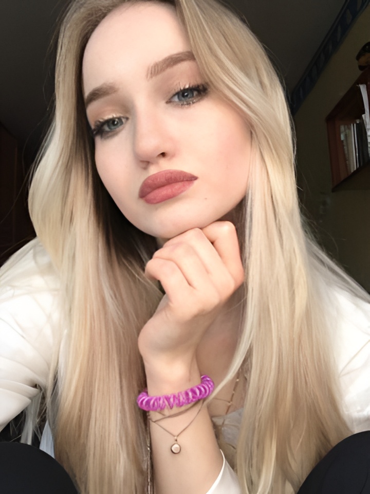 Викуля привлекательная девушка из Дальнереченск цена от 2000 руб