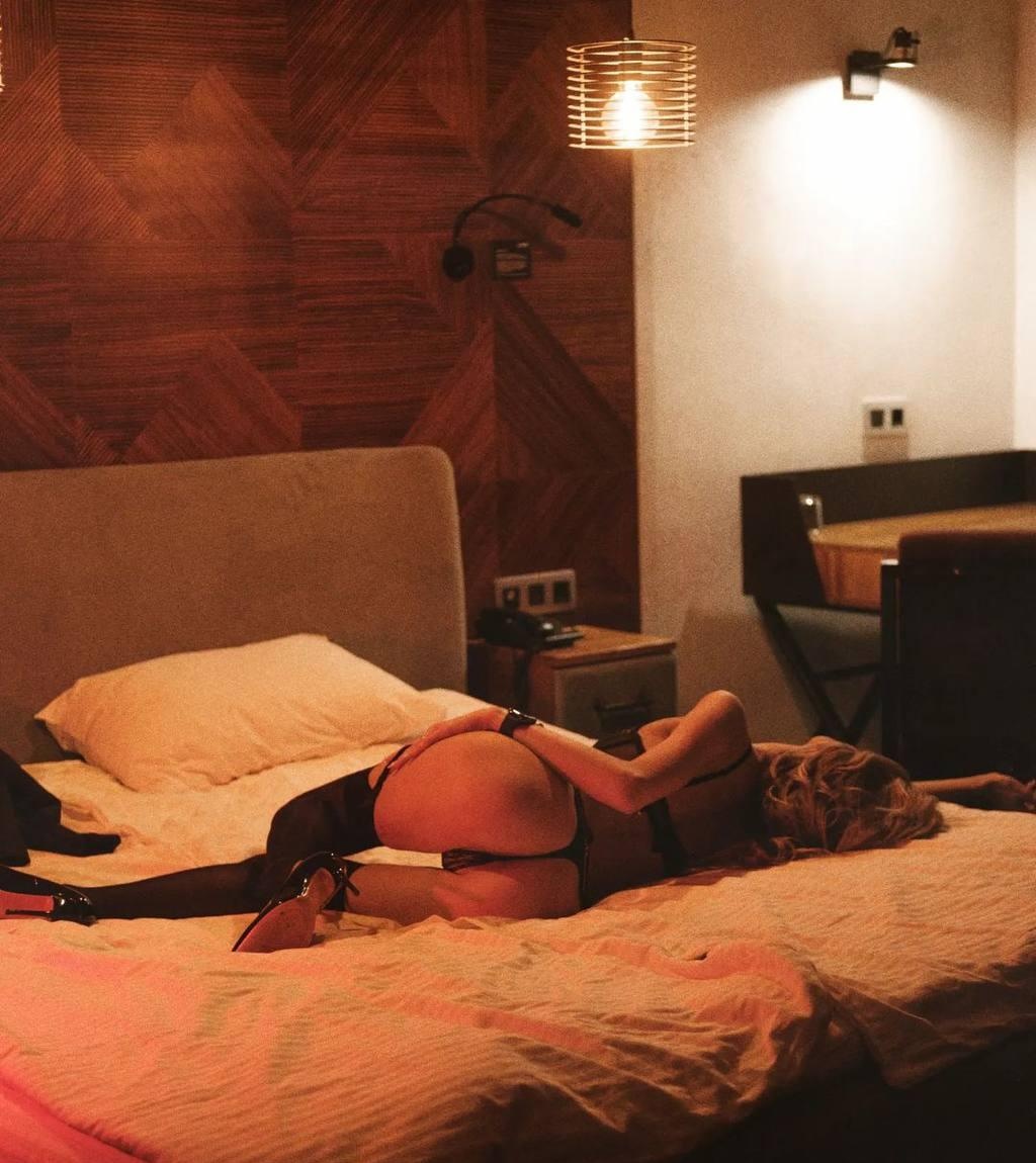 Лиза привлекательная девушка из Дальнереченск цена от 8000 руб