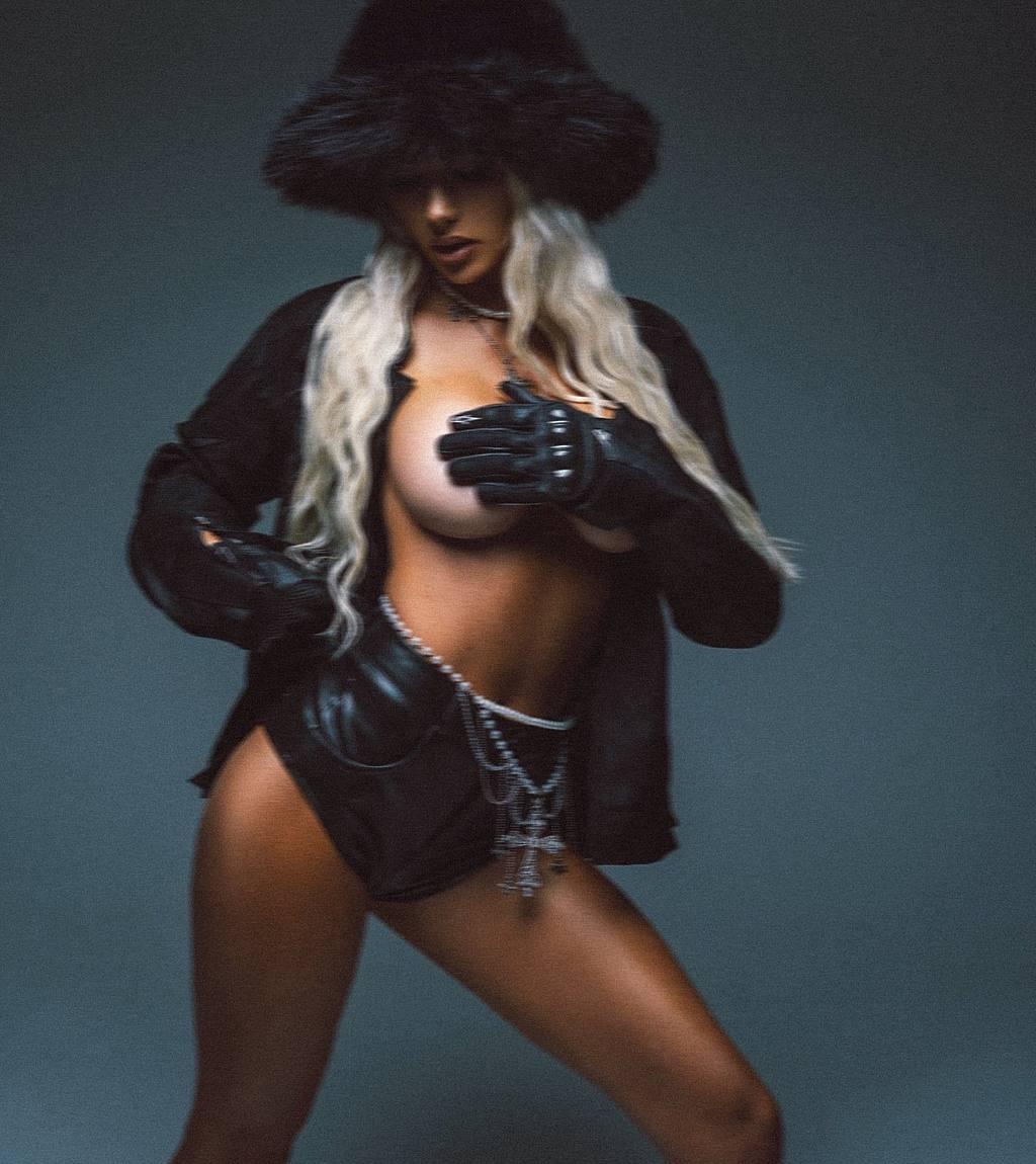 Елена привлекательная девушка из Дальнереченск цена от 7000 руб