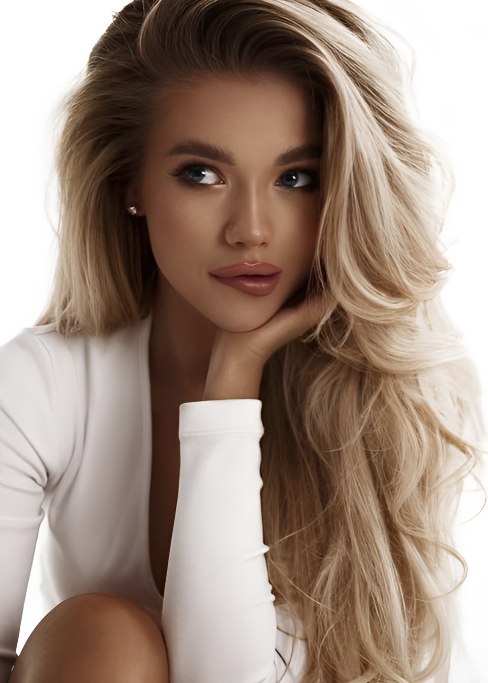 Индивидуалка ЗАБАВА, доступна для личного знакомства от 18000 руб